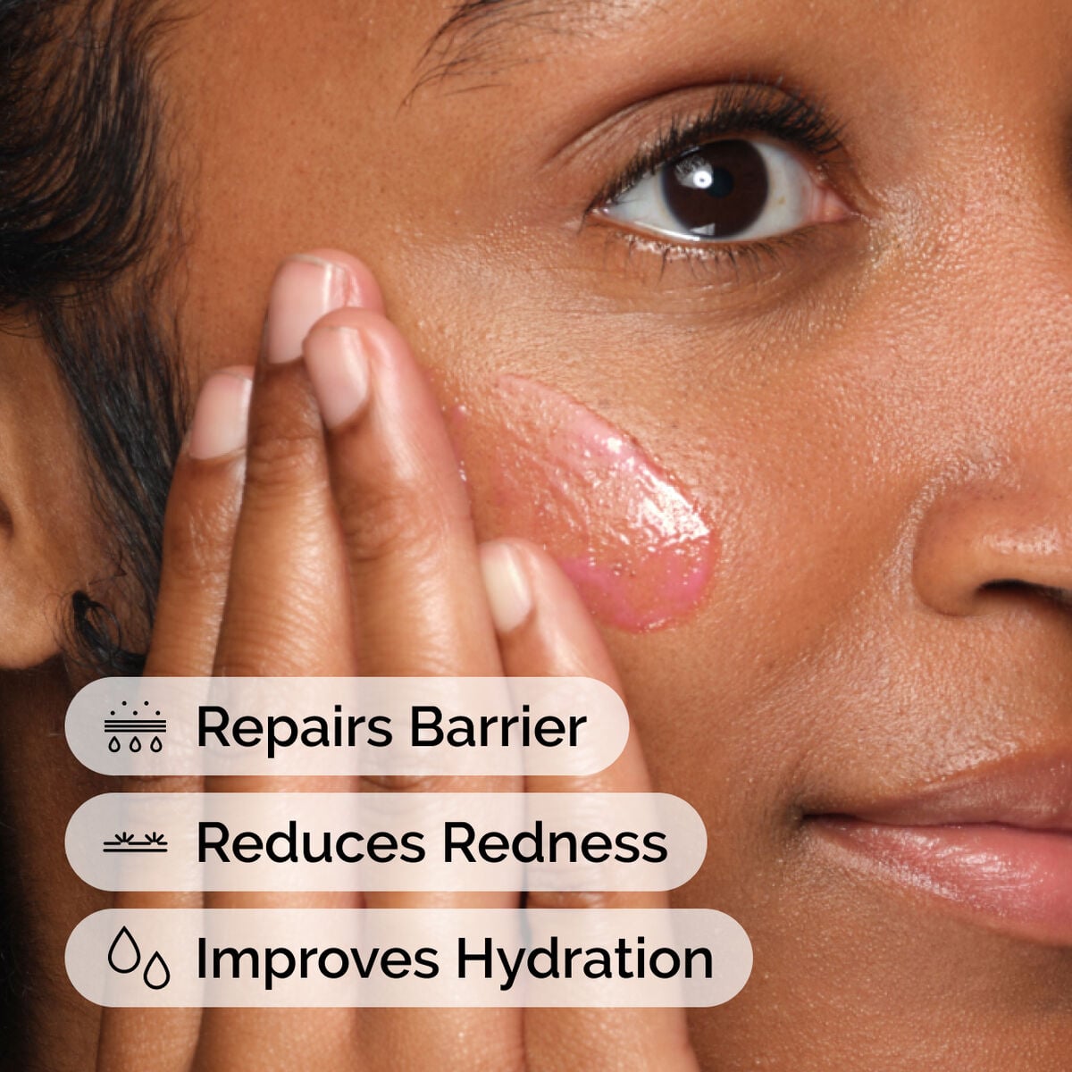 soothing-and-barrier-support-serum-set-d9 ord-soothing-barrier-support-serum-model-application-with-benefits.jpg